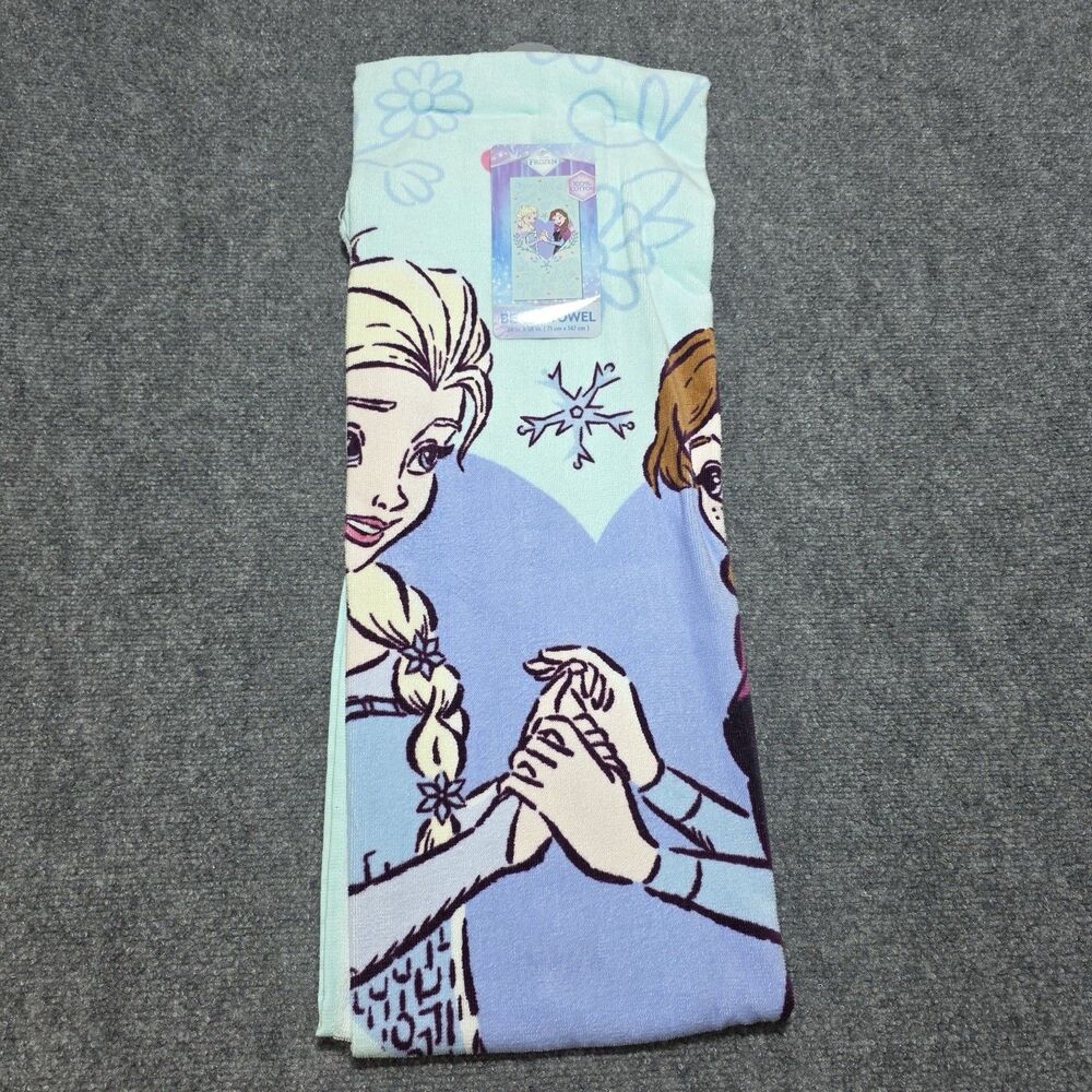 Disney Frozen 28x52 Beach Towel